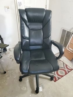 High-Back Leather Executive Office Chair