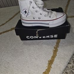 Little Girl Size 11 CONVERSE 