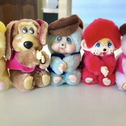 Monchichi I Love You Plush Clip-On Pencil Huggers Toy Plush 2" Set Of 5. These Are RARE!!    Not Selling Separately. 