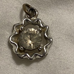 Costume White Gold And Diamond Pendant