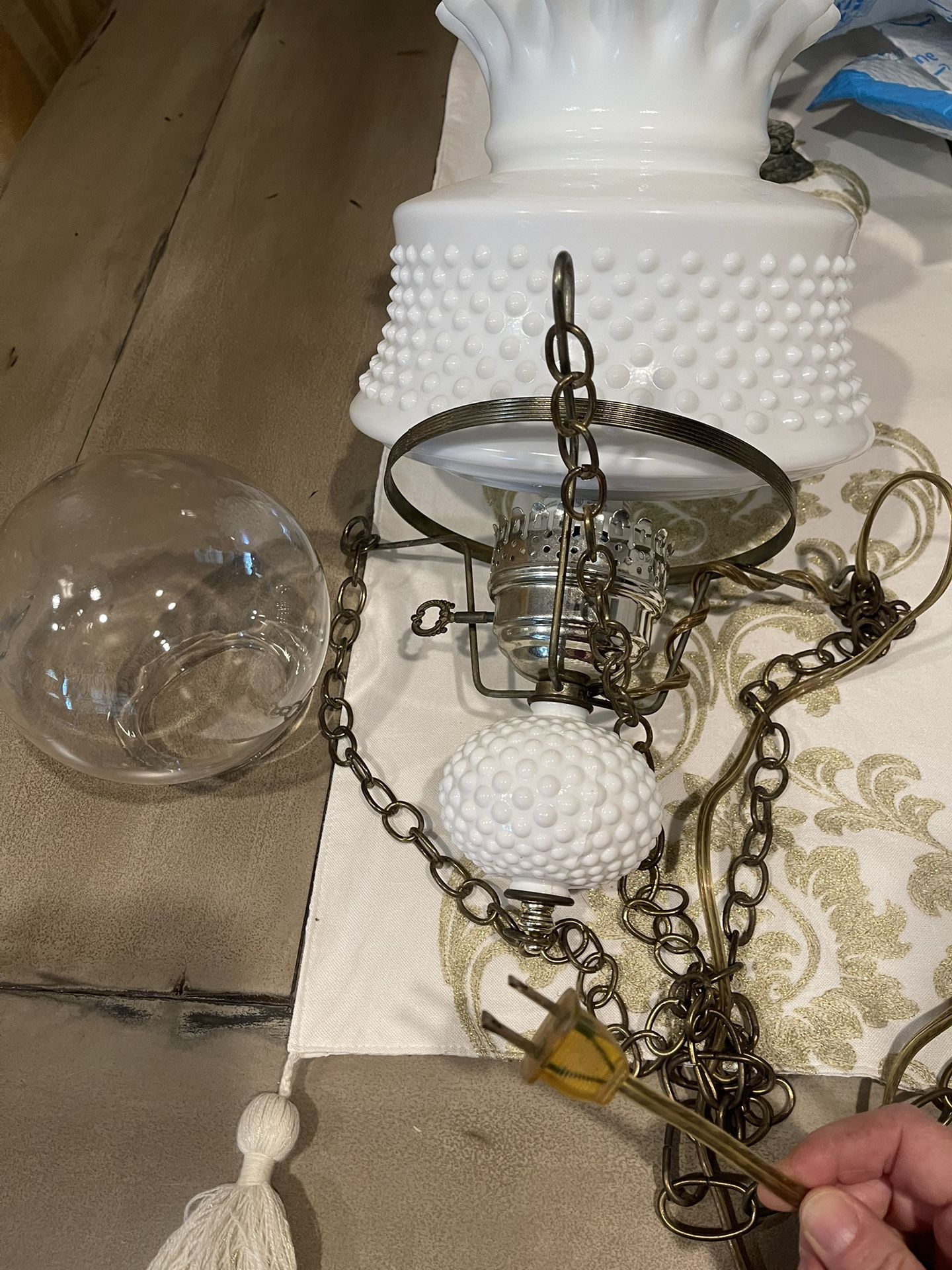 Vintage Hobnail Hanging lamp