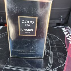 CHANEL COCO NOIR
Eau de Parfum Spray, 3.4 oz