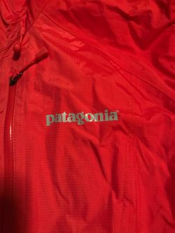Womans patagonia windbreaker