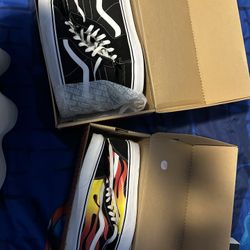 2 Pairs Of Vans 