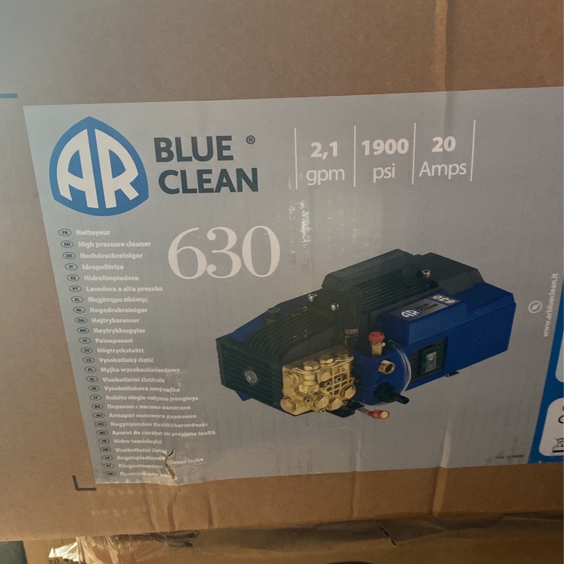 Blue Clean 360 pressure washer