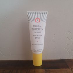 First Aid Beauty Mineral Sunscreen SPF30
