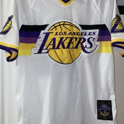 Lakers Outfit !!!!!!