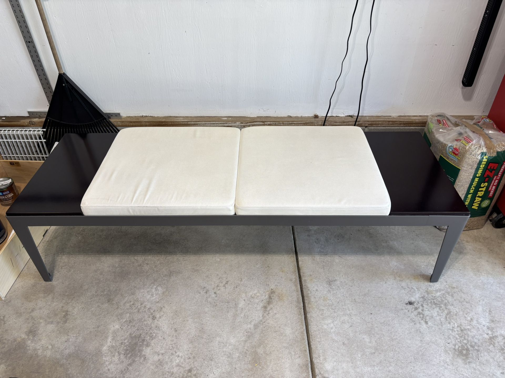 Coffee table, Bench