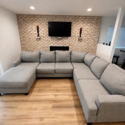 Oversized Gray Sectional Couch – Super Comfortable