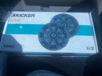 Kicker speakers