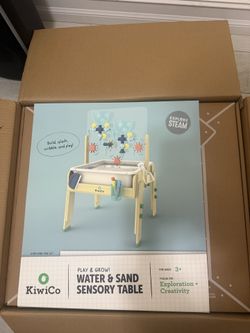 kiwiCo water and sand sensory table