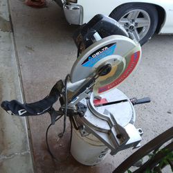 Miter Saw With New Blade Work Good. $65.00