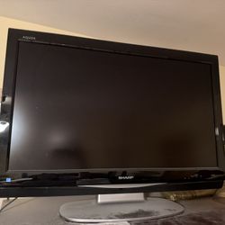 Sharp Aquos TV 32 Inch