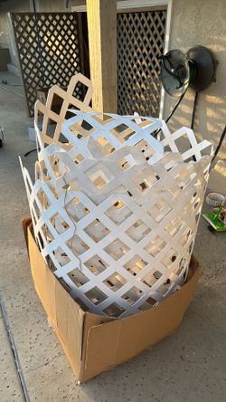 Free plastic white lattice