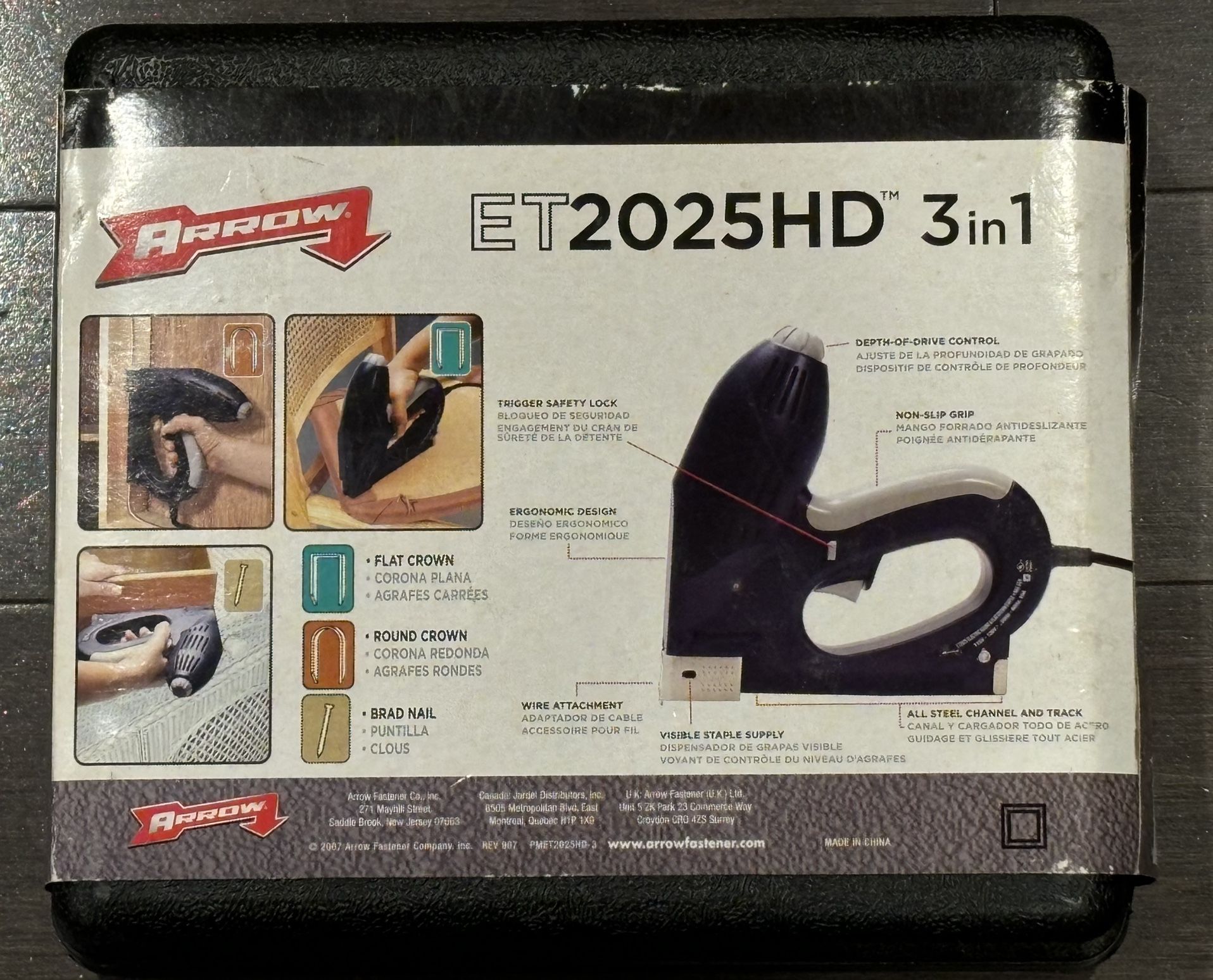 ARROW HEAVY DUTY ELECTRIC STAPLE/NAIL GUN NEW IN BOX WITH CASE