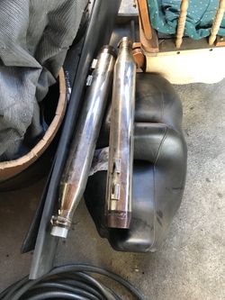 Harley Davidson exhaust and seat