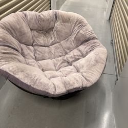 Reversible (gray) Great condition lounge chair , super comfortable