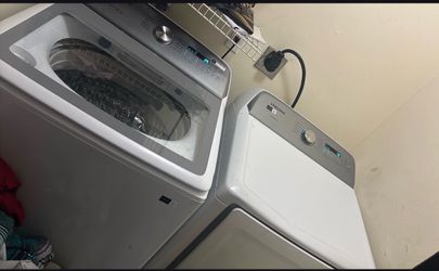 Samsung Washer and dryer