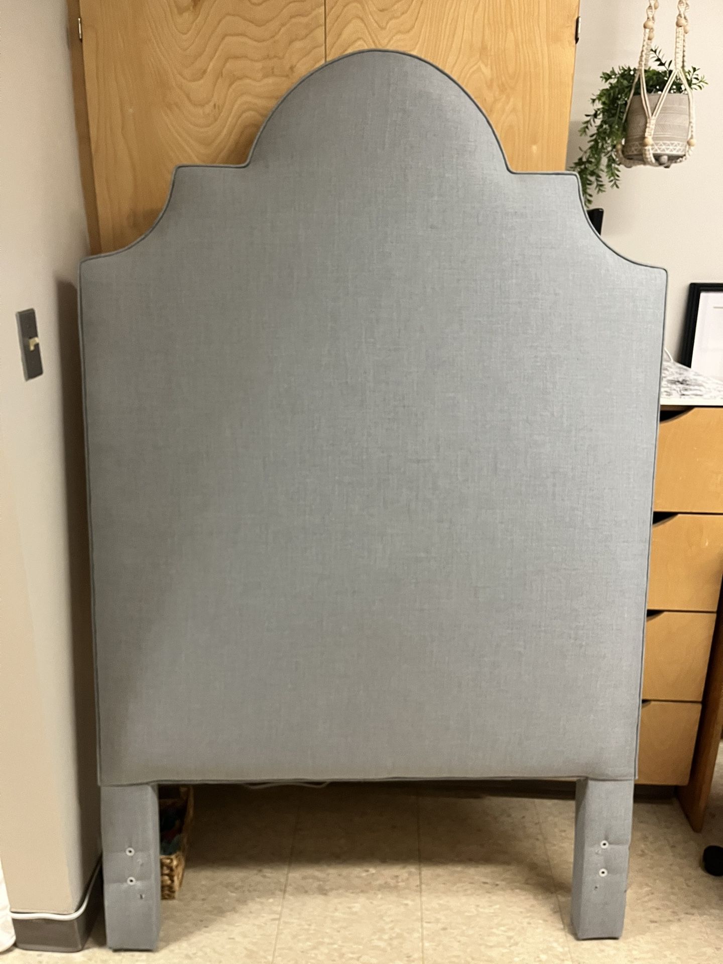 Bunny Williams for Ballard Designs Gray Standard Twin Bed Frame