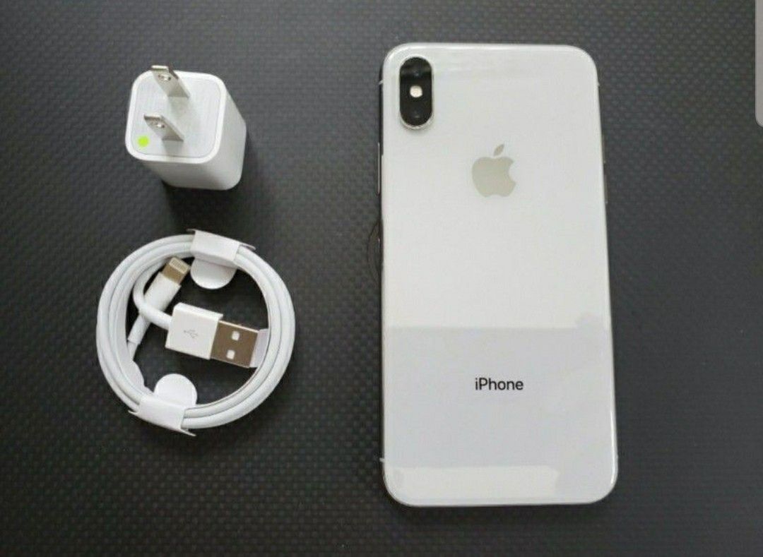 APPLE IPHONE XS 64GB UNLOCKED. DRONE $1 DOWN TODAY REST IN PAYMENTS.NO CREDIT CHECK