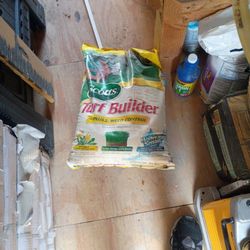 Scott's Turf Builder 34lbs