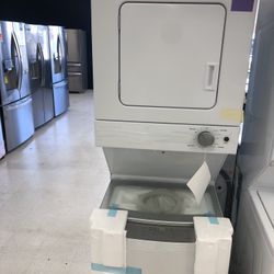 Whirlpool Stackable Washer/dryer Set (Warranty Included$