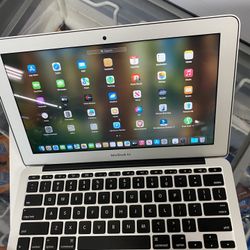 Loaded 11” MacBook Air With Sequoia And Apps New Battery 1 Cycle 