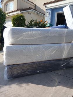 MATTRESS AND FURNITURE GREAT QUALITY 