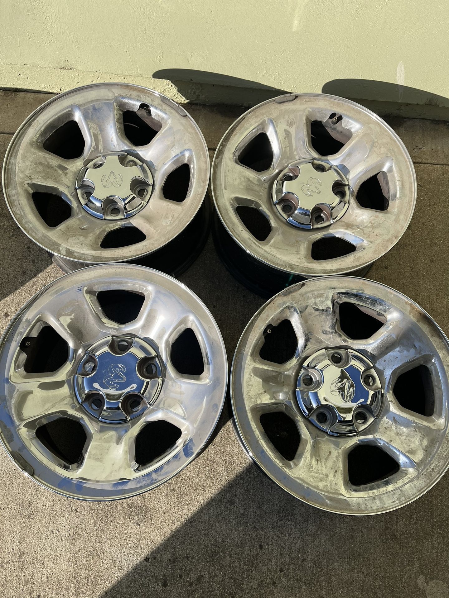 Dodge Rims Tunnel Cover And S10 Rims