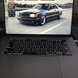MacBook Pro 2019 16" 2019 Intel i9 2.30GHz 16GB RAM 1TB SSD AMD 5500M 