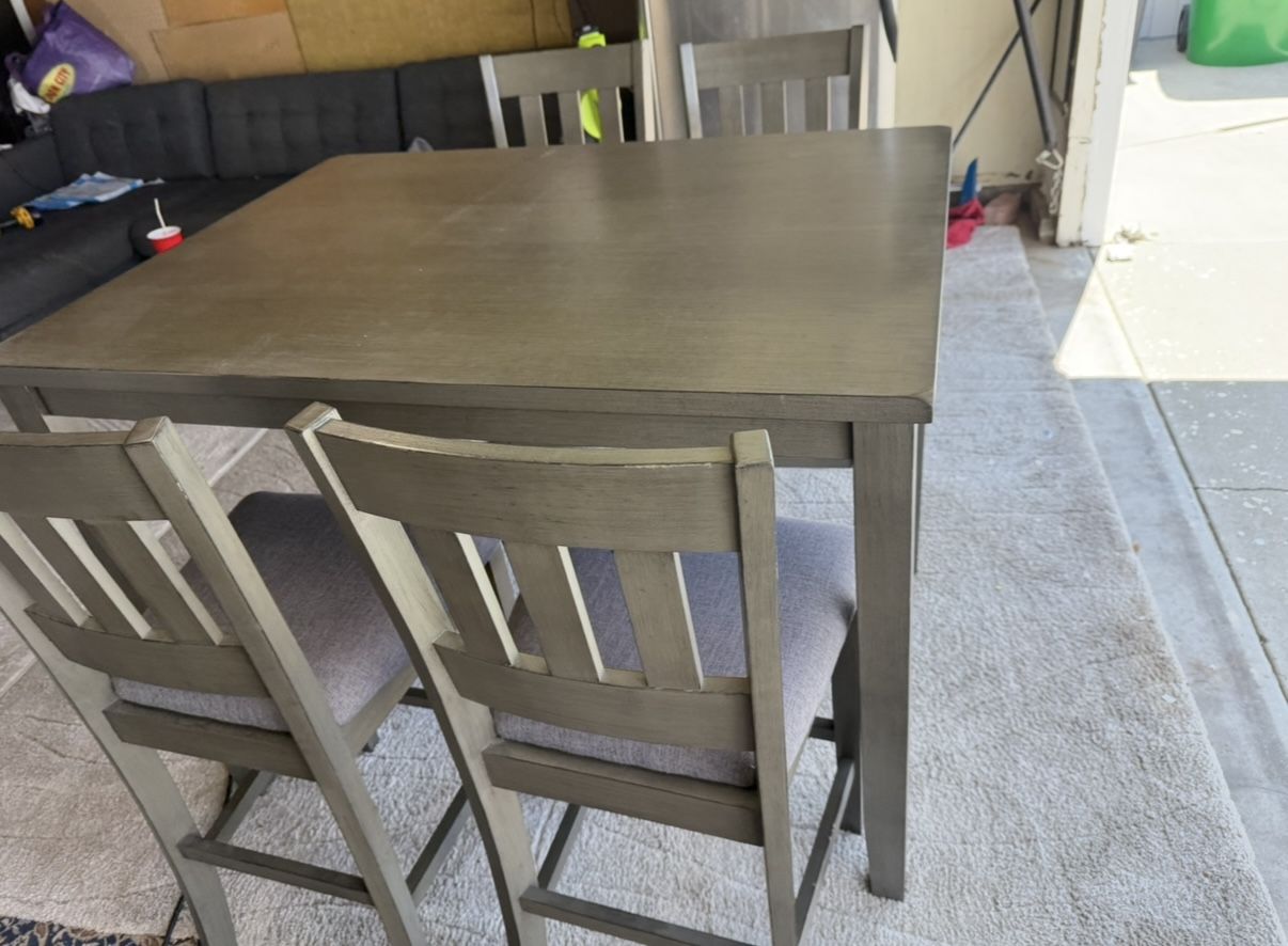 Dining Table Set