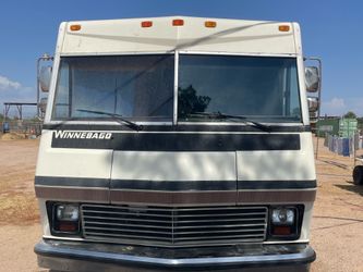 1983 Chevy P 30 Winnebago