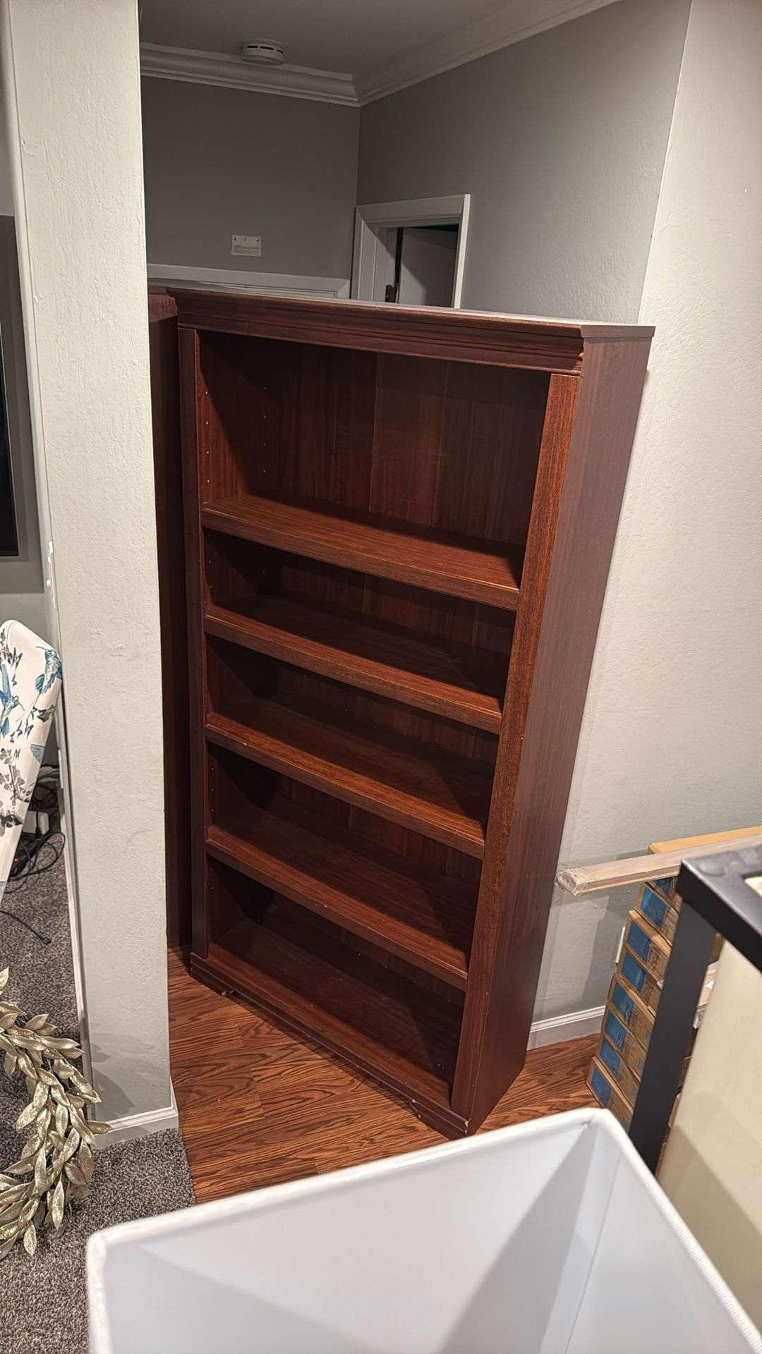 Bookcase, 6 Ft