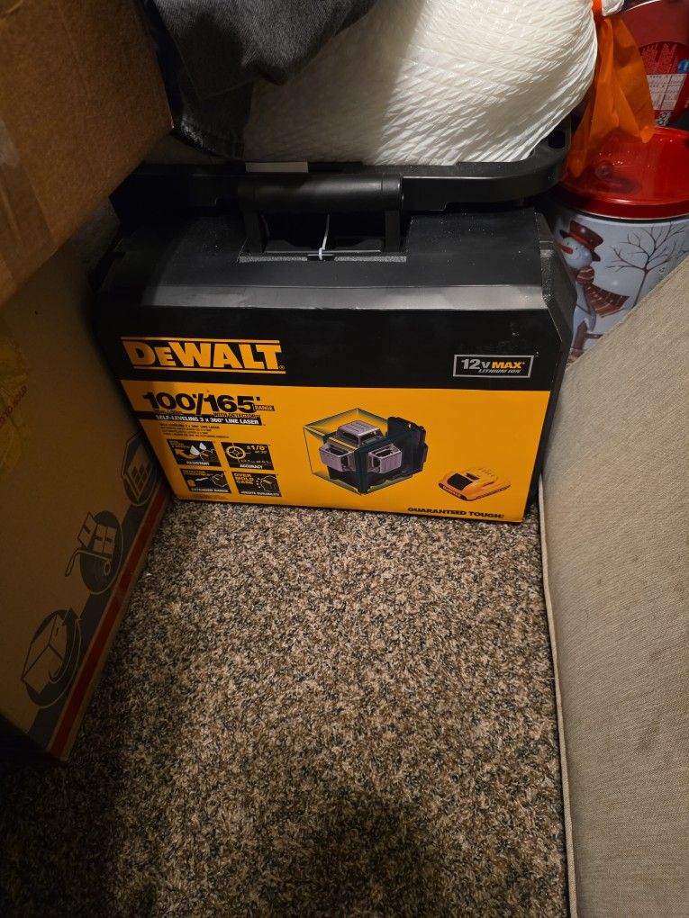 Dewalt Cross Level Green Light