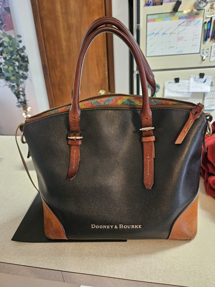 Dooney And Bourke Black Leather Handbag