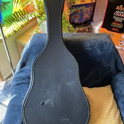 Yamaha Acoustic Guitar