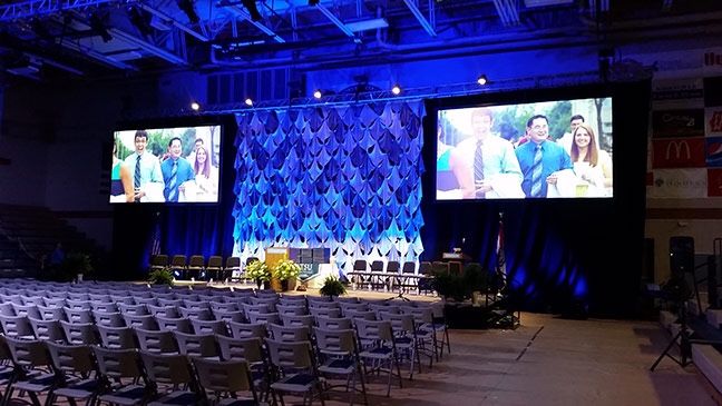 ** Christie HD 8000Lumen Movie Projector with Lens & Lamps