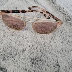 New Kate Spade Sunglasses