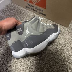Cool grey Jordan 11s Size 11.5