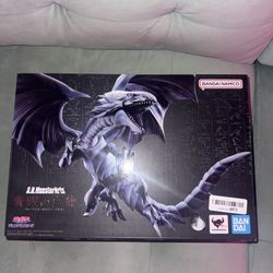 Yu-Gi-Oh  - Blue-Eyes White Dragon Figure