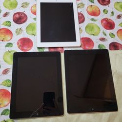 Apple IPad Tablet Bundle 