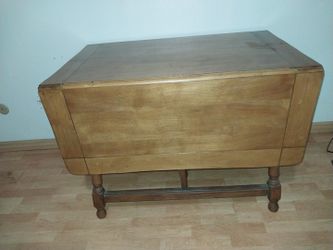 Drop Leaf Table