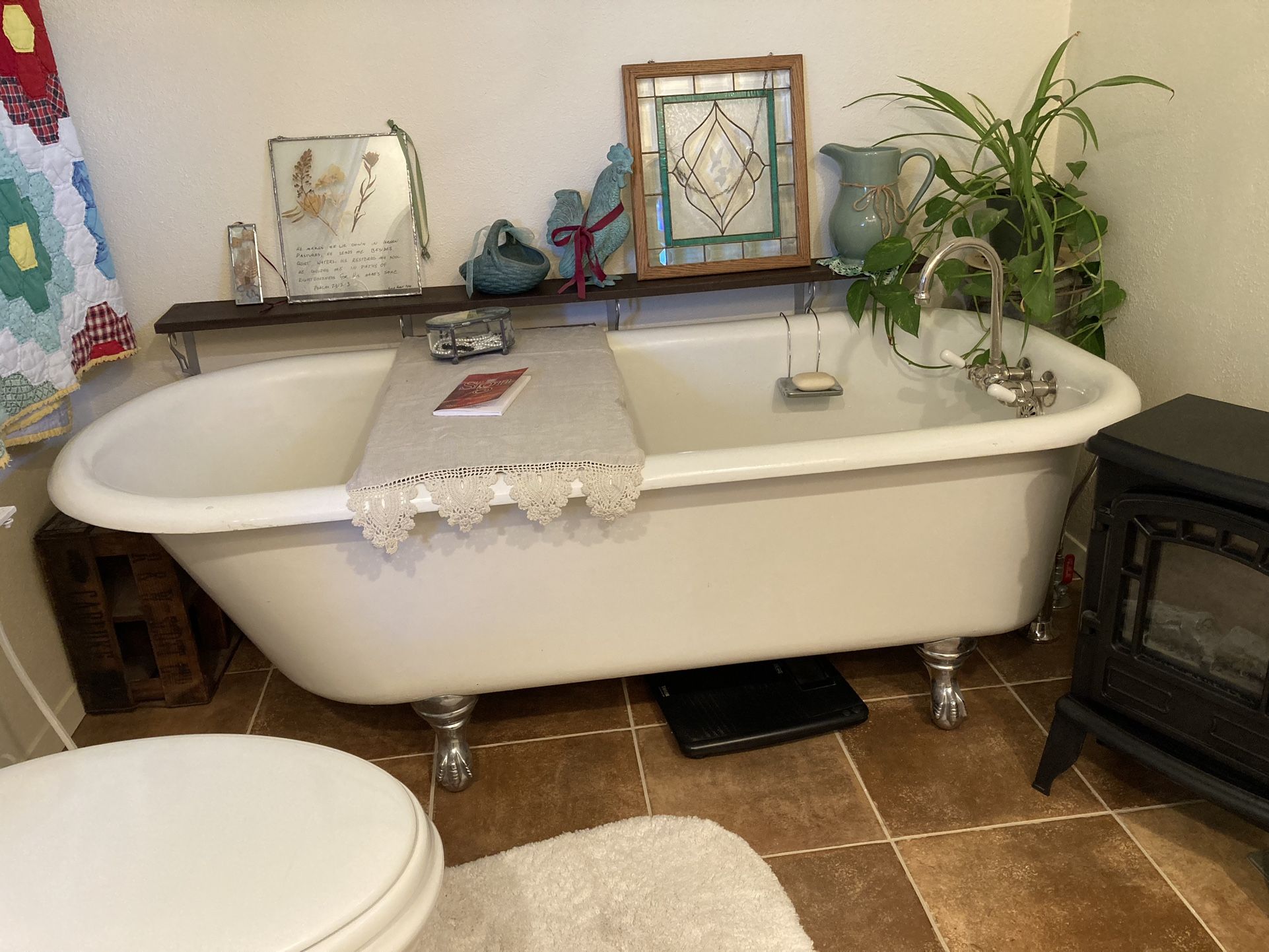 Clawfoot Tub