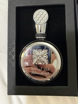 Lattafa Fakhar Perfume