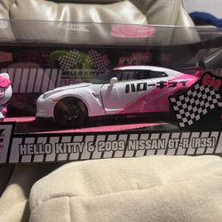 40 dollars new hello kitty car collection toy 