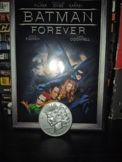 Batman Forever Harvey Dent/Two-Face Coin Replica.
