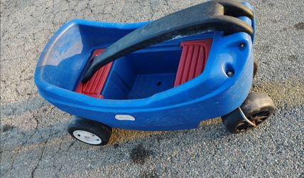 Vintage Little Tikes Blue & Red Color Seat Child Summer Outdoor Pull Wagon USED