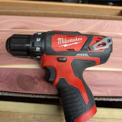 Milwaukee Drill Driver