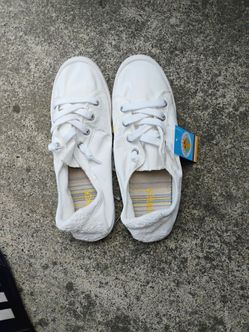 Women's canvas low top flats size 10