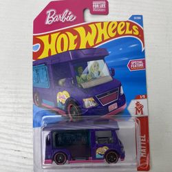Hot Wheels Mattel 21/250 Barbie Dream Camper 1/5 Purple w/ Special Feature Brand New (Rare Collectors Item!)